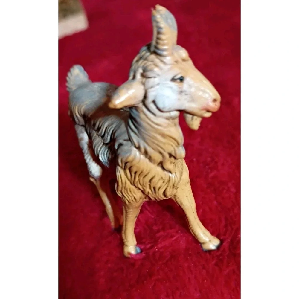 Vintage Fontanini Depose Italy Nativity Goat Figurine Polymer Animal 2.5 Inch
